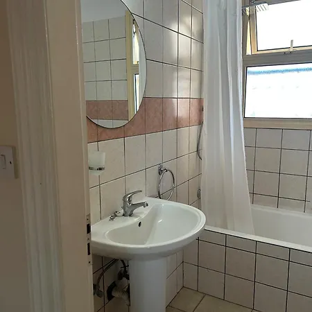 Lovely 2 Bed Aphrodite Gardens, Paphos, Cyprus